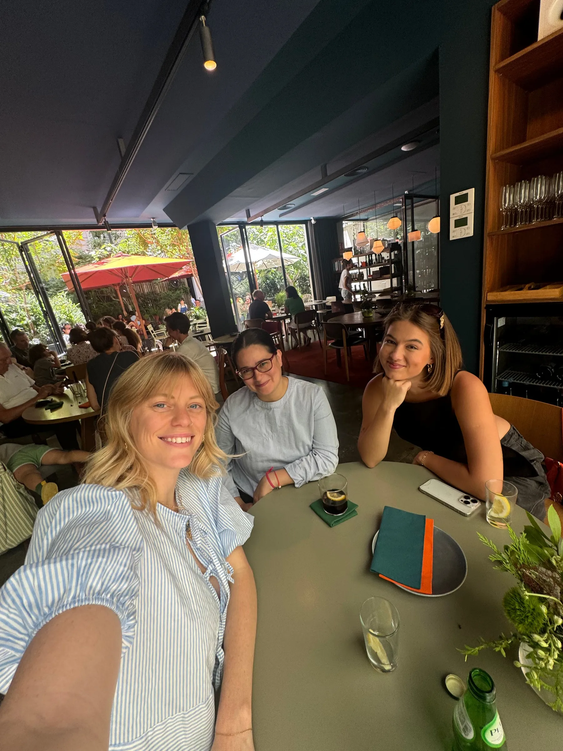 Creatives enjoying lunch together at a Creative Lunch Club gathering